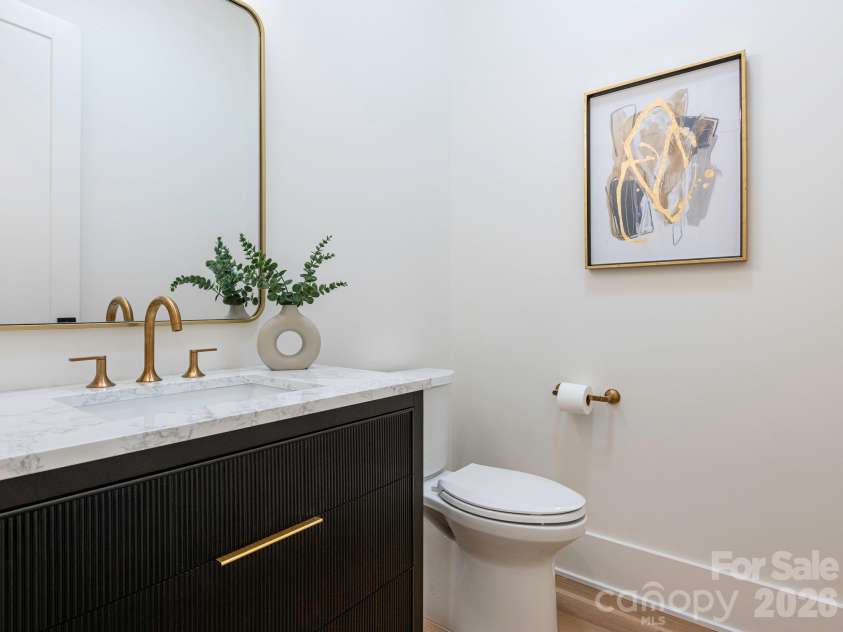 2510 Chesterfield Avenue, Charlotte, NC 28205.  MLS# CAR4370209, YatesRealty ID 25089. Powder room