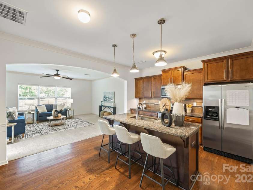 9706 Thyme Court, Charlotte, NC 28214.  MLS# CAR4277089, YatesRealty ID 25089. Spacious Open Kitchen with Island