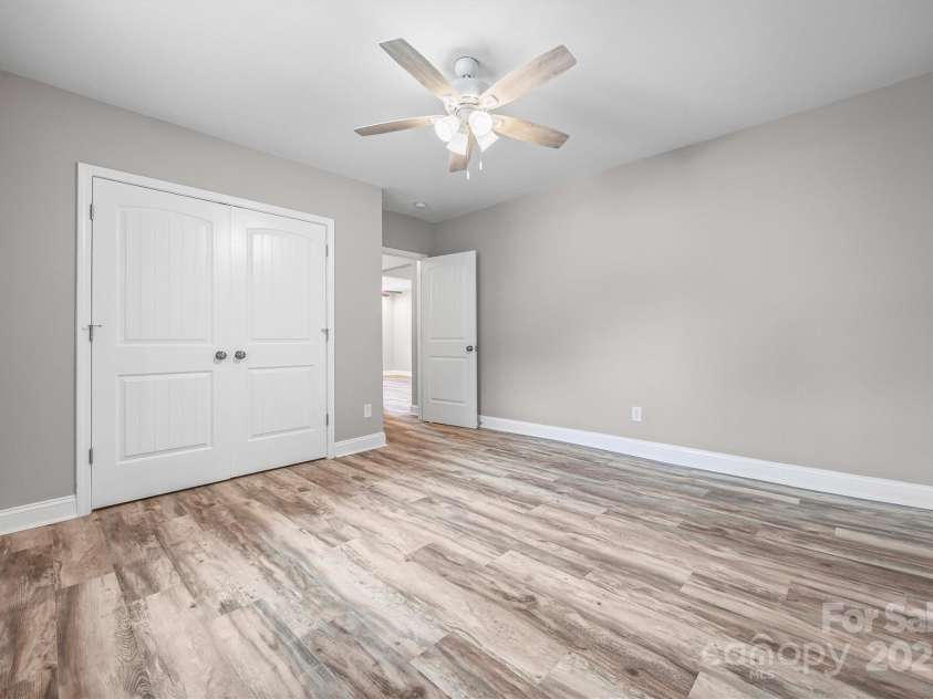 560 Walnut Street, Rock Hill, SC 29730.  MLS# CAR4305950, YatesRealty ID 2509. 