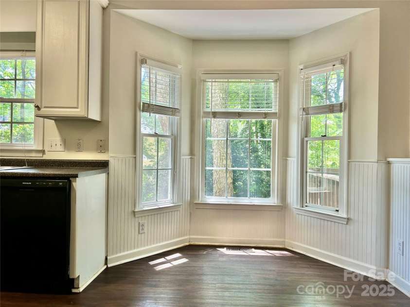 9907 Furlong Trail, Charlotte, NC 28269.  MLS# CAR4255692, YatesRealty ID 25090. 