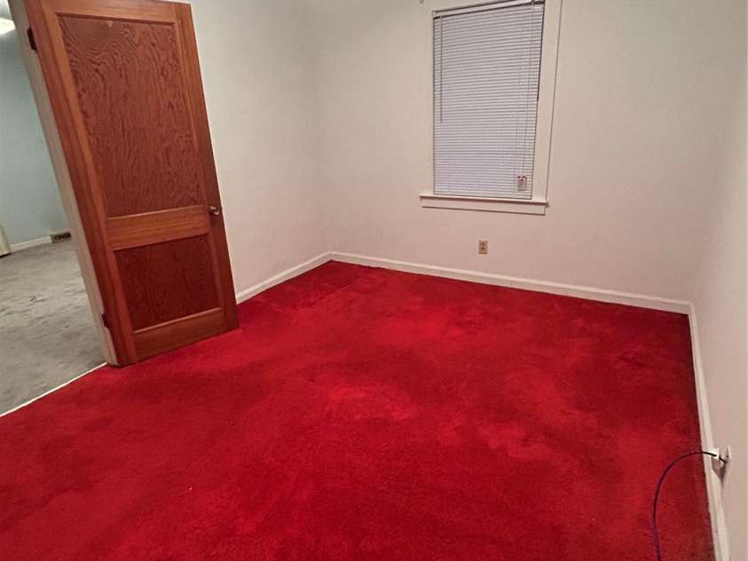 601 Sherman Street, Badin, NC 28009.  MLS# CAR4205901, YatesRealty ID 25094. 