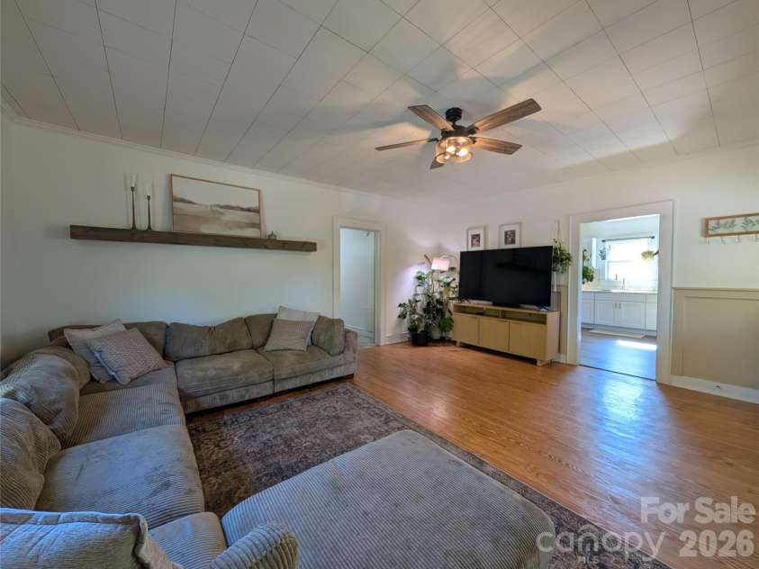 3462 Roberta Road, Concord, NC 28027.  MLS# CAR4382419, YatesRealty ID 25095. 