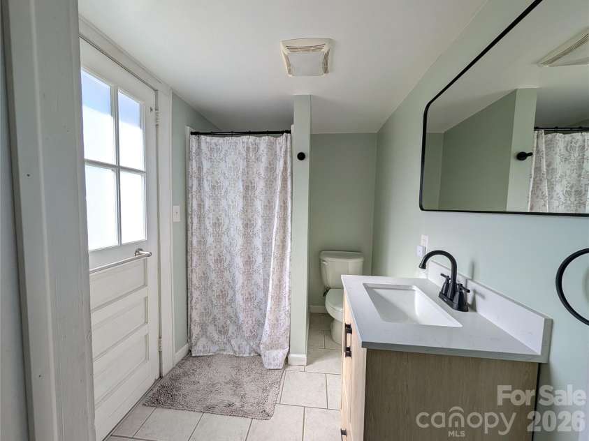 3462 Roberta Road, Concord, NC 28027.  MLS# CAR4382419, YatesRealty ID 25095. 