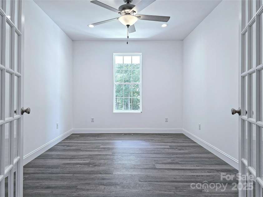 690 Settlers Trail, Mars Hill, NC 28754.  MLS# CAR4259983, YatesRealty ID 25096. 