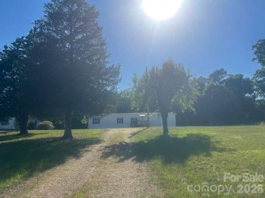 547 Indian Hill Road, Olin, NC 28660.  MLS# CAR4384090, YatesRealty ID 25097. 