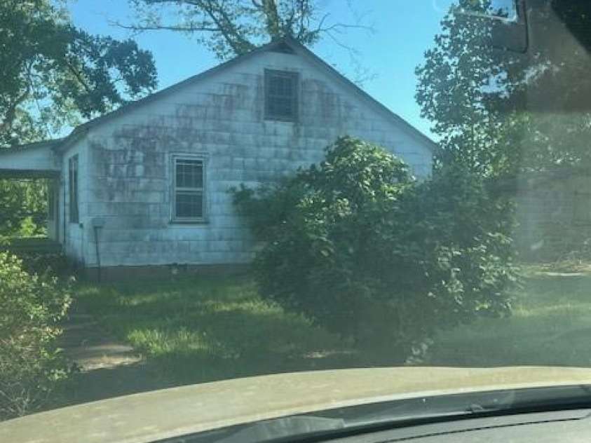 547 Indian Hill Road, Olin, NC 28660.  MLS# CAR4384090, YatesRealty ID 25097. 