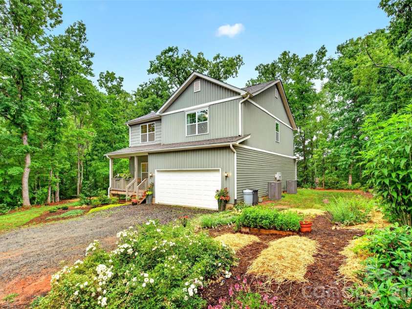 132 Maple Ridge Drive, Old Fort, NC 28762.  MLS# CAR4385592, YatesRealty ID 25098. 