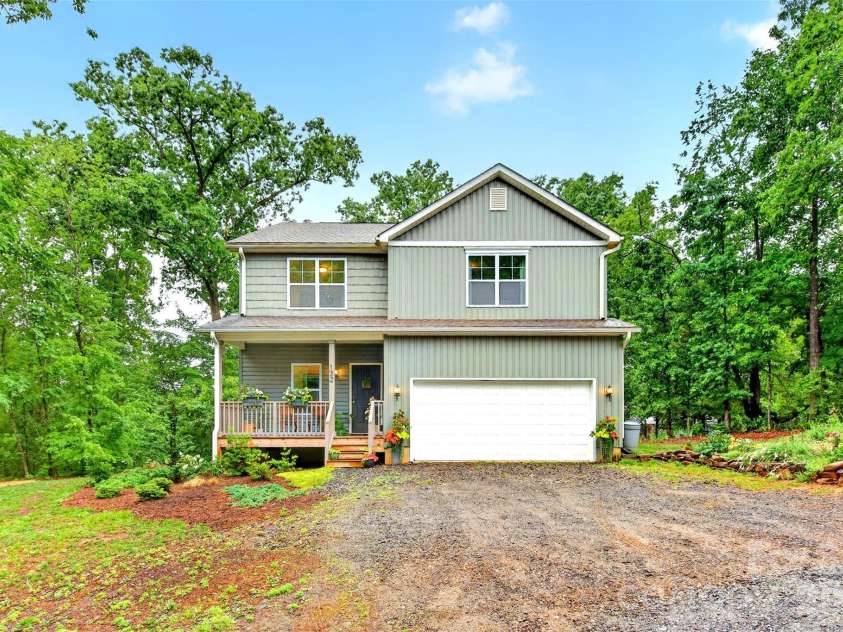 132 Maple Ridge Drive, Old Fort, NC 28762.  MLS# CAR4385592, YatesRealty ID 25098. 