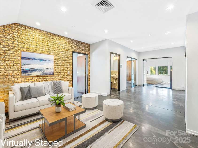 208 Charlotte Highway, Asheville, NC 28803.  MLS# CAR4316623, YatesRealty ID 251. 