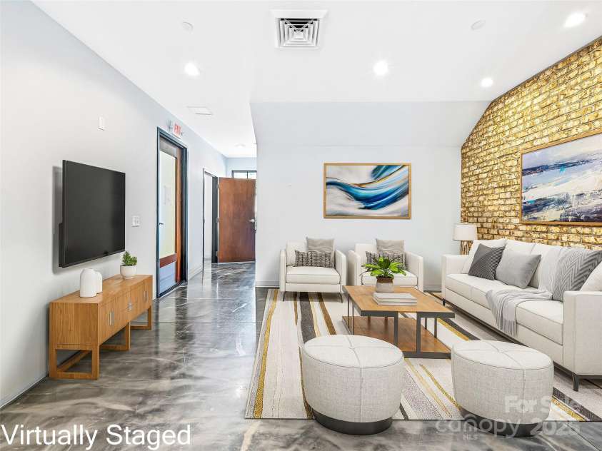 208 Charlotte Highway, Asheville, NC 28803.  MLS# CAR4316623, YatesRealty ID 251. 