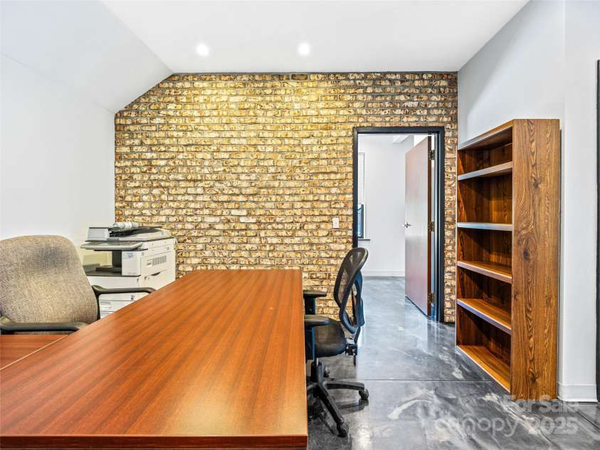 208 Charlotte Highway, Asheville, NC 28803.  MLS# CAR4316623, YatesRealty ID 251. 