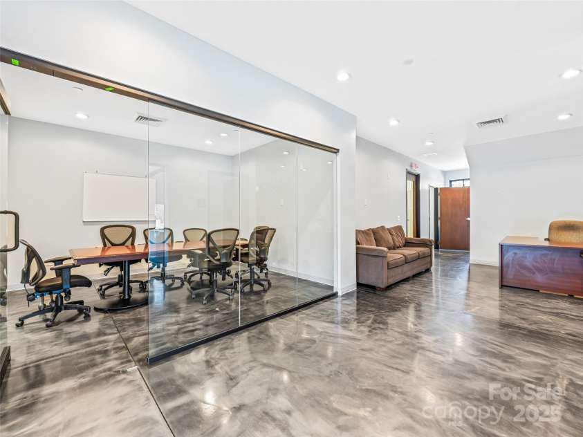 208 Charlotte Highway, Asheville, NC 28803.  MLS# CAR4316623, YatesRealty ID 251. 