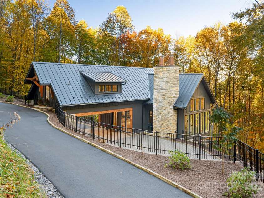 256 Haulback Way, Sylva, NC 28779.  MLS# CAR4196759, YatesRealty ID 251. 