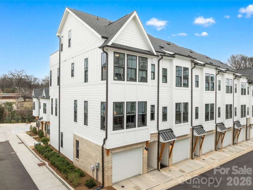 1130 Pegram Crossing Drive, Charlotte, NC 28205.  MLS# CAR4344700, YatesRealty ID 2510. 