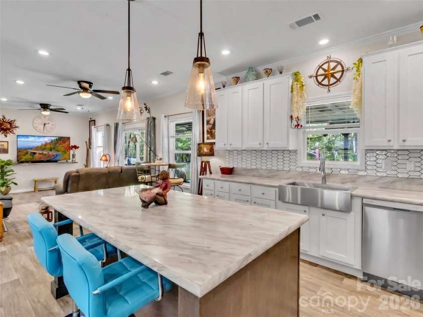 21 Swift Stream Lane, Waynesville, NC 28785.  MLS# CAR4380730, YatesRealty ID 25101. 