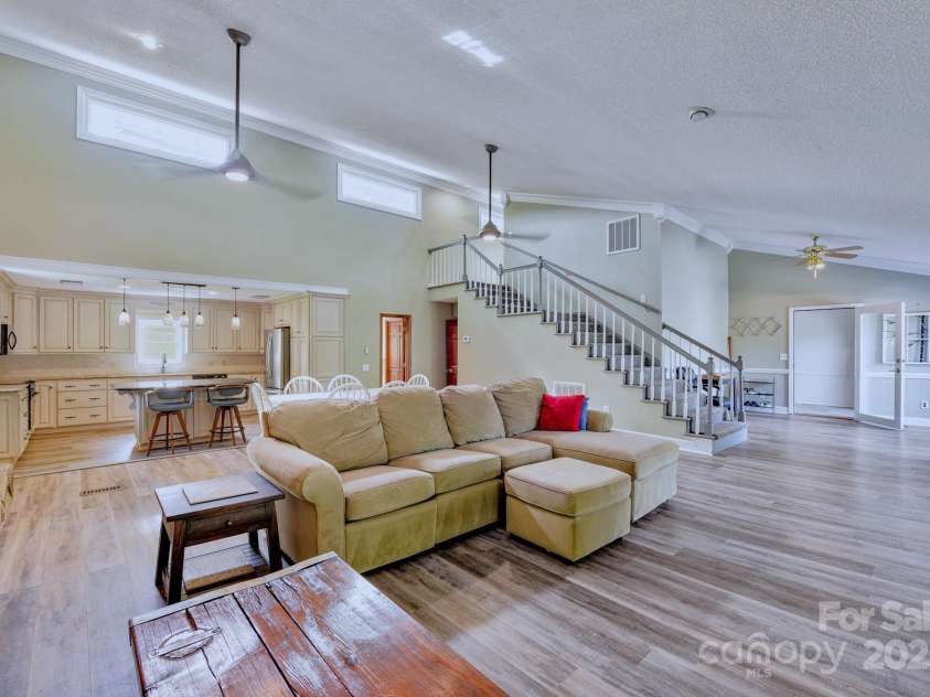 47209 Paradise Lane, Norwood, NC 28128.  MLS# CAR4275261, YatesRealty ID 25102. 