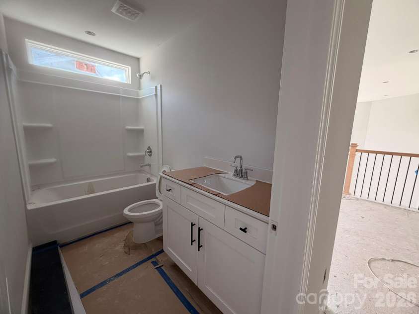 4376 Black Court, Harrisburg, NC 28075.  MLS# CAR4372499, YatesRealty ID 25104. Bath 2