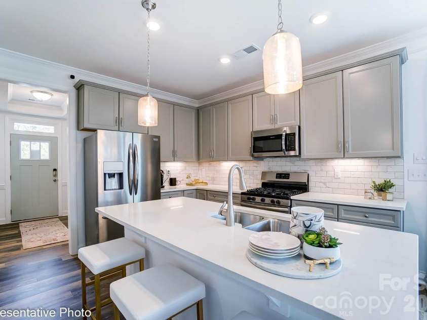 4376 Black Court, Harrisburg, NC 28075.  MLS# CAR4372499, YatesRealty ID 25104. Kitchen