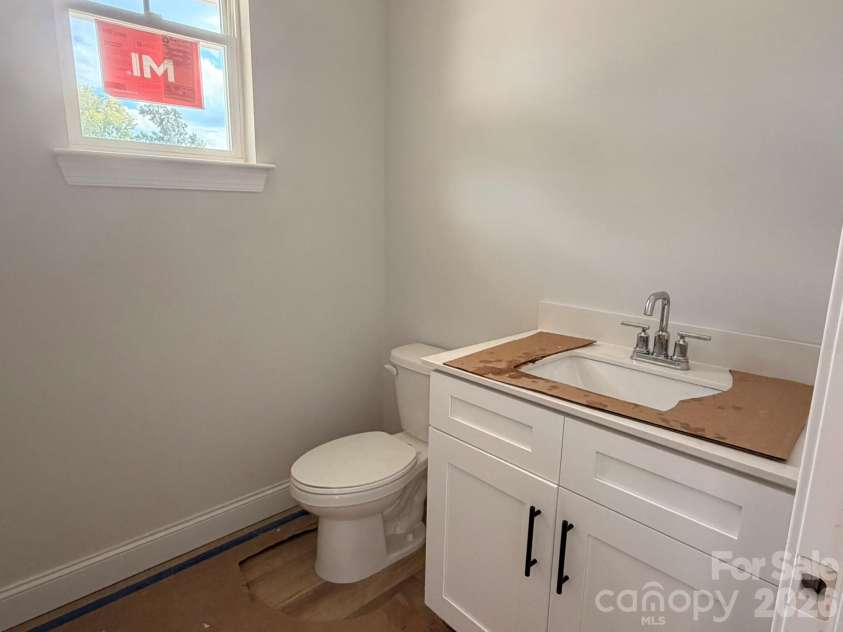 4376 Black Court, Harrisburg, NC 28075.  MLS# CAR4372499, YatesRealty ID 25104. Powder Bath
