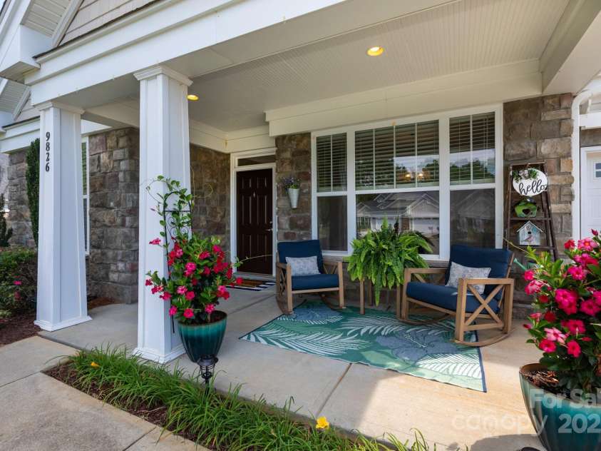 9826 Springholm Drive, Charlotte, NC 28278.  MLS# CAR4277978, YatesRealty ID 25105. Inviting Front Porch