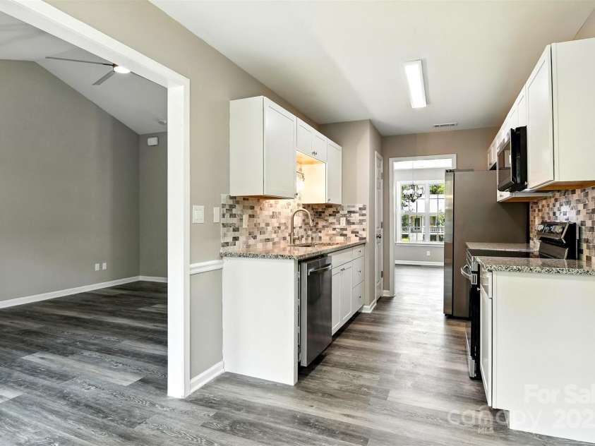 156 Autumn Woods Boulevard, Mount Holly, NC 28120.  MLS# CAR4276951, YatesRealty ID 25107. 