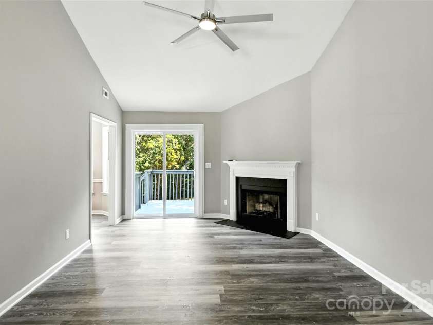 156 Autumn Woods Boulevard, Mount Holly, NC 28120.  MLS# CAR4276951, YatesRealty ID 25107. 