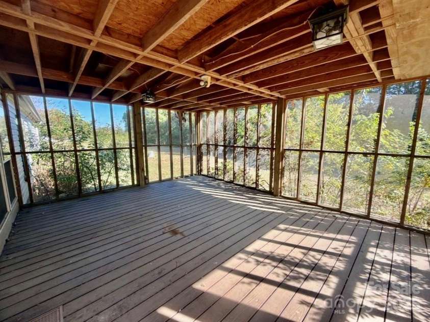 1409 Clayton Drive, Chester, SC 29706.  MLS# CAR4313793, YatesRealty ID 2511. 