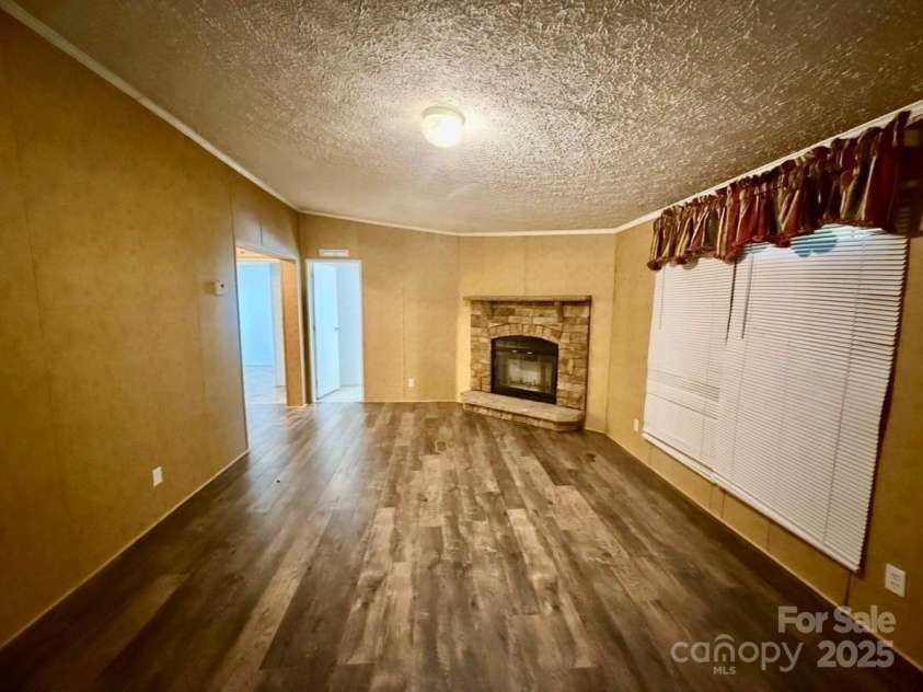 1409 Clayton Drive, Chester, SC 29706.  MLS# CAR4313793, YatesRealty ID 2511. 