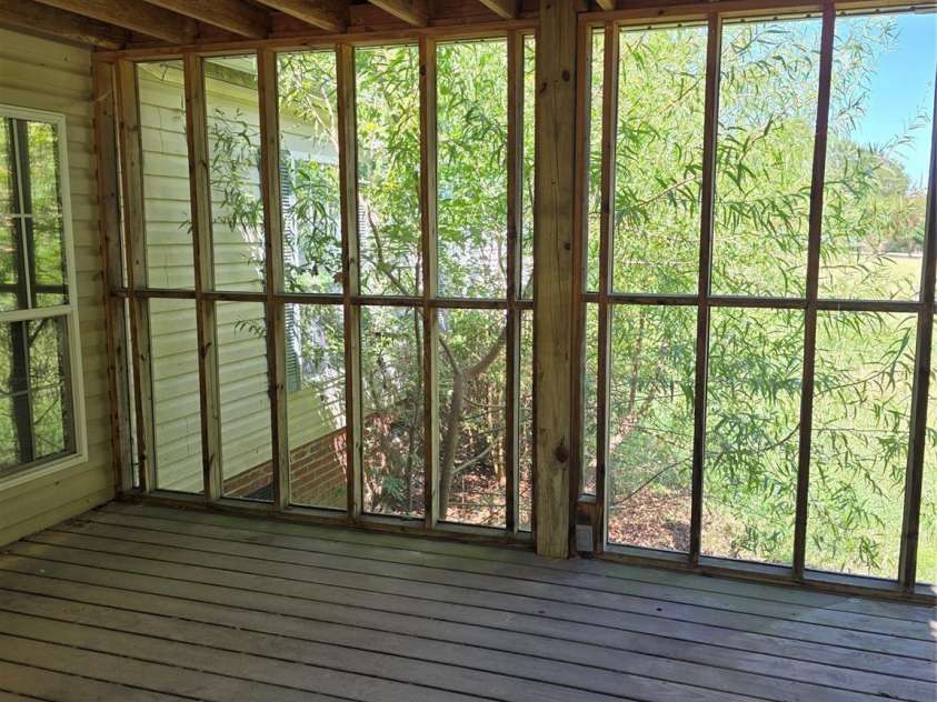 1409 Clayton Drive, Chester, SC 29706.  MLS# CAR4422793, YatesRealty ID 2511. 