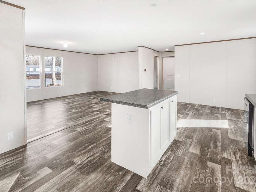 270 Plain View Drive, Ellenboro, NC 28040.  MLS# CAR4326433, YatesRealty ID 2511. 