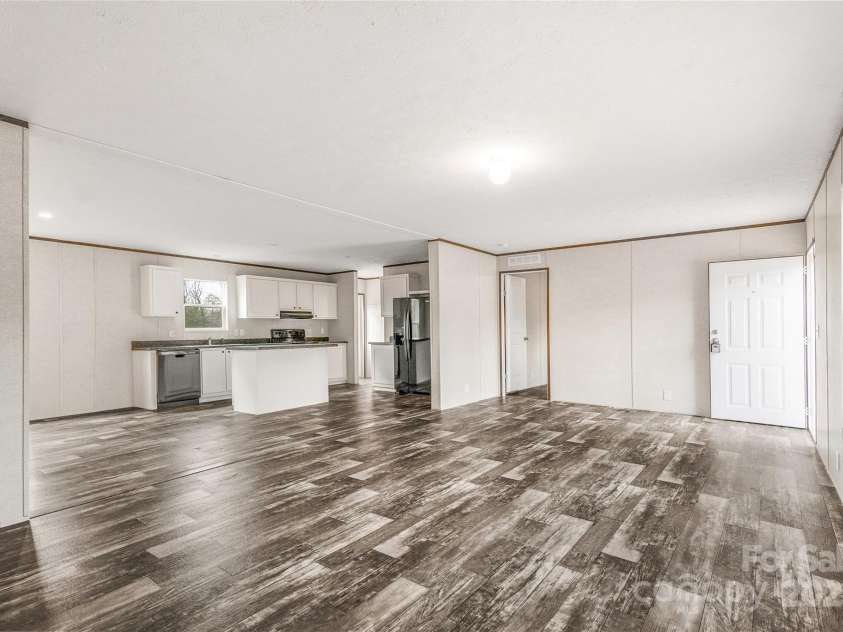 270 Plain View Drive, Ellenboro, NC 28040.  MLS# CAR4326433, YatesRealty ID 2511. 