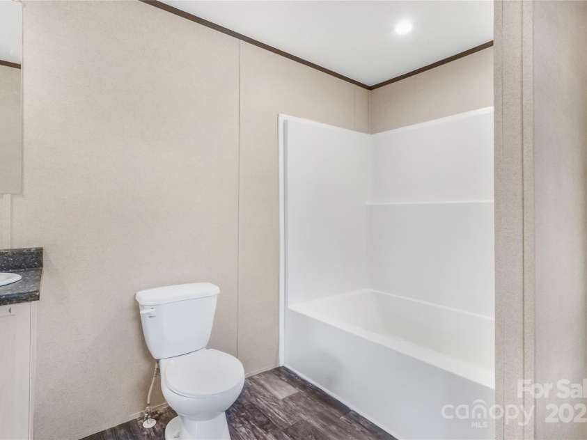 270 Plain View Drive, Ellenboro, NC 28040.  MLS# CAR4326433, YatesRealty ID 2511. 