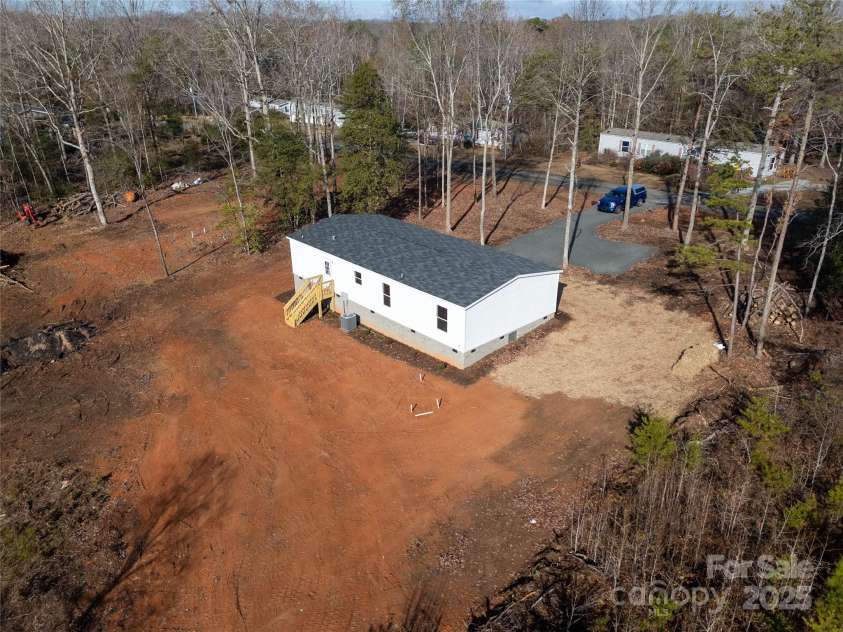 270 Plain View Drive, Ellenboro, NC 28040.  MLS# CAR4326433, YatesRealty ID 2511. 
