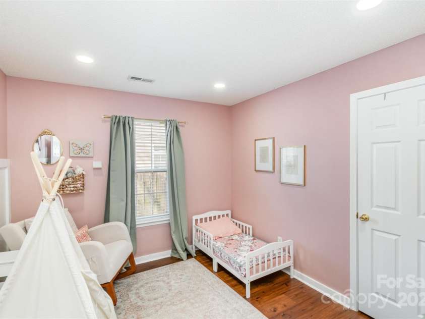 5120 Silabert Avenue, Charlotte, NC 28205.  MLS# CAR4223242, YatesRealty ID 2511. 2nd bedroom