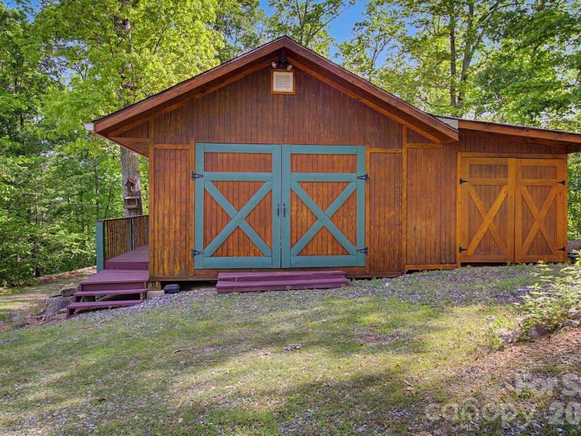 288 Rebel Drive, Hot Springs, NC 28743.  MLS# CAR4377828, YatesRealty ID 25110. Detached Workshop/Studio