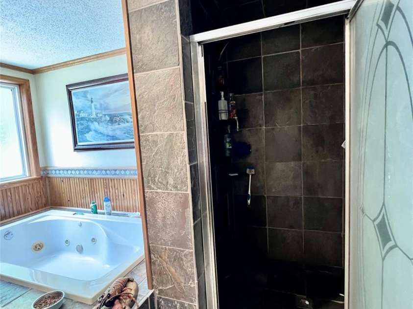 6832 Mandarin Drive, Rock Hill, SC 29732.  MLS# CAR4277571, YatesRealty ID 25110. Primary Bathroom