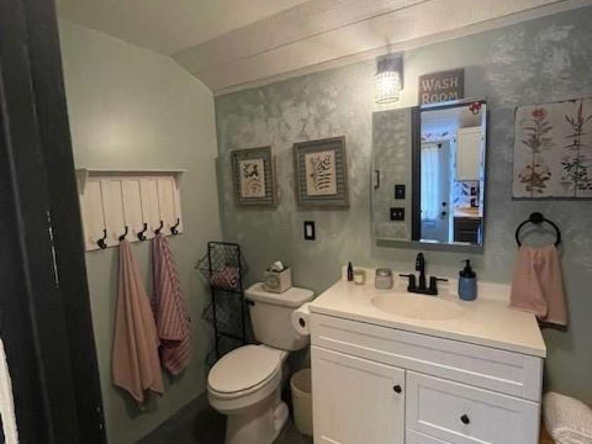 430 Galbraith Creek Road, Bryson City, NC 28713.  MLS# CAR4274920, YatesRealty ID 25112. 