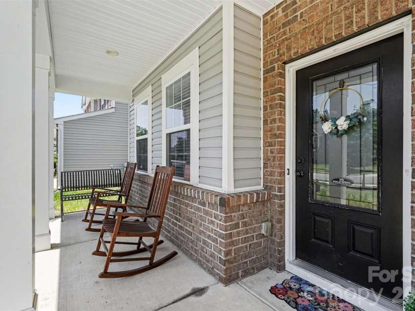 4638 Cecilia Lane, Charlotte, NC 28273.  MLS# CAR4384905, YatesRealty ID 25112. 