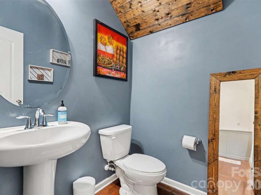 4638 Cecilia Lane, Charlotte, NC 28273.  MLS# CAR4384905, YatesRealty ID 25112. 