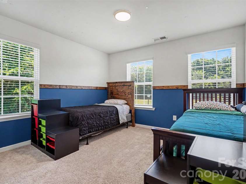 4638 Cecilia Lane, Charlotte, NC 28273.  MLS# CAR4384905, YatesRealty ID 25112. 