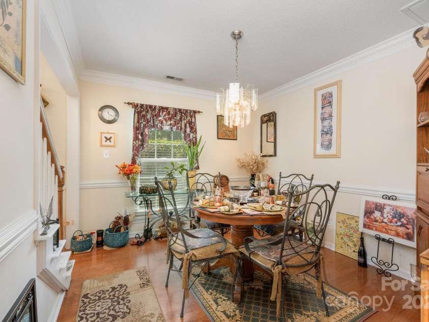 7524 Heronwood Lane, Charlotte, NC 28227.  MLS# CAR4277513, YatesRealty ID 25113. 