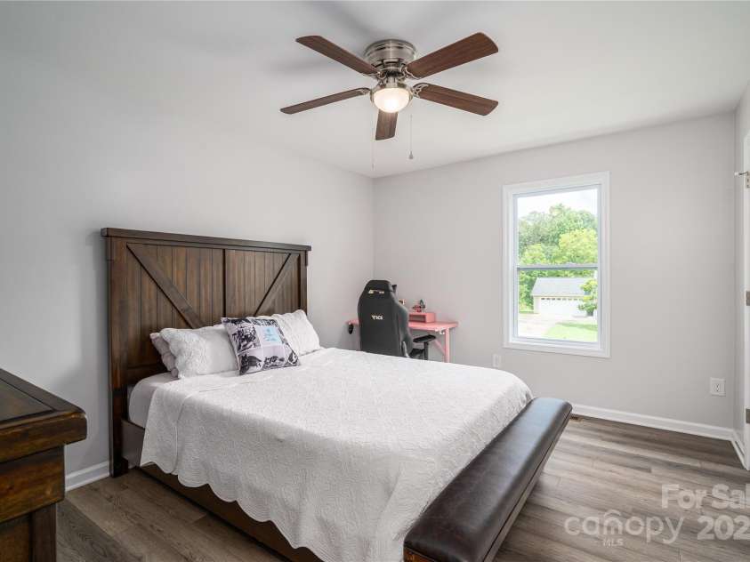 2921 Heavners Farm Court, Lincolnton, NC 28092.  MLS# CAR4274766, YatesRealty ID 25115. 