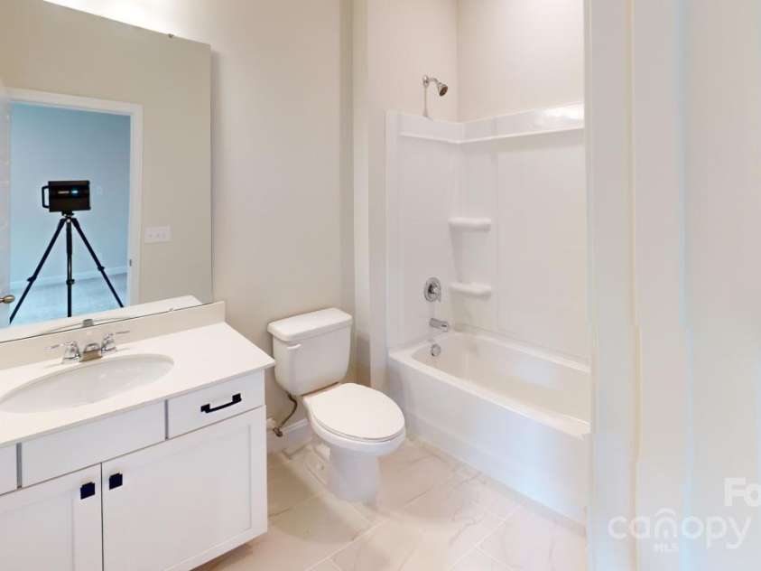 608 Banter Lane, Cramerton, NC 28032.  MLS# CAR4272608, YatesRealty ID 25116. 