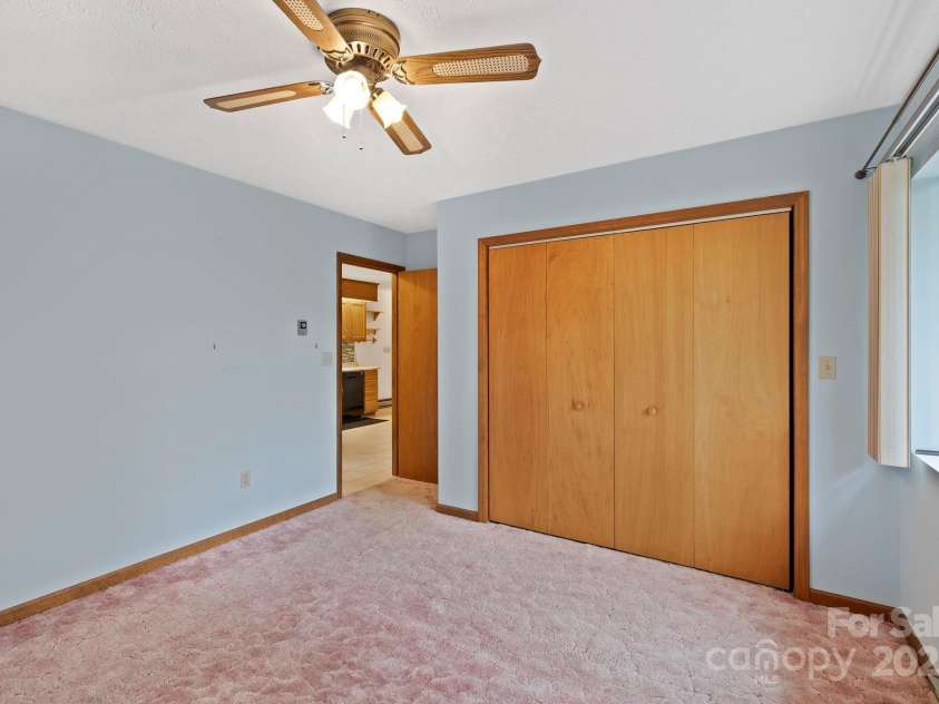 108 Deer Run Road, Mills River, NC 28759.  MLS# CAR4272417, YatesRealty ID 25118. 