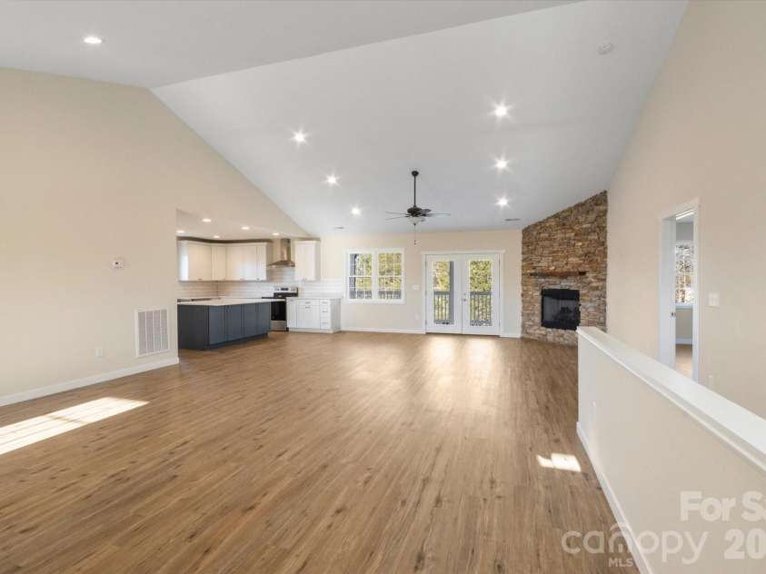 78 Grace Estates Drive, Marion, NC 28752.  MLS# CAR4258253, YatesRealty ID 25119. 