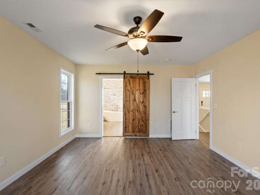 78 Grace Estates Drive, Marion, NC 28752.  MLS# CAR4258253, YatesRealty ID 25119. 