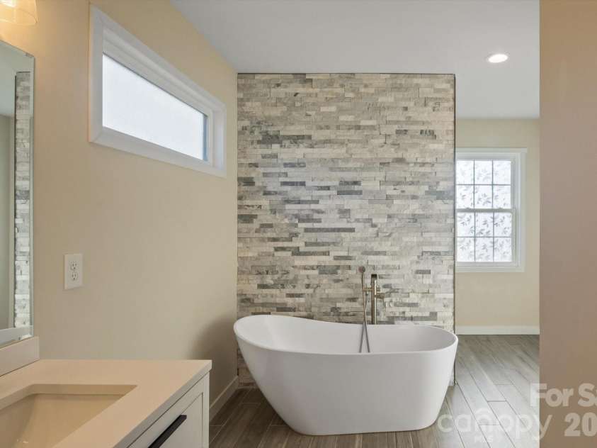 78 Grace Estates Drive, Marion, NC 28752.  MLS# CAR4258253, YatesRealty ID 25119. 