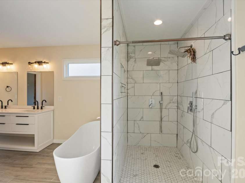 78 Grace Estates Drive, Marion, NC 28752.  MLS# CAR4258253, YatesRealty ID 25119. 