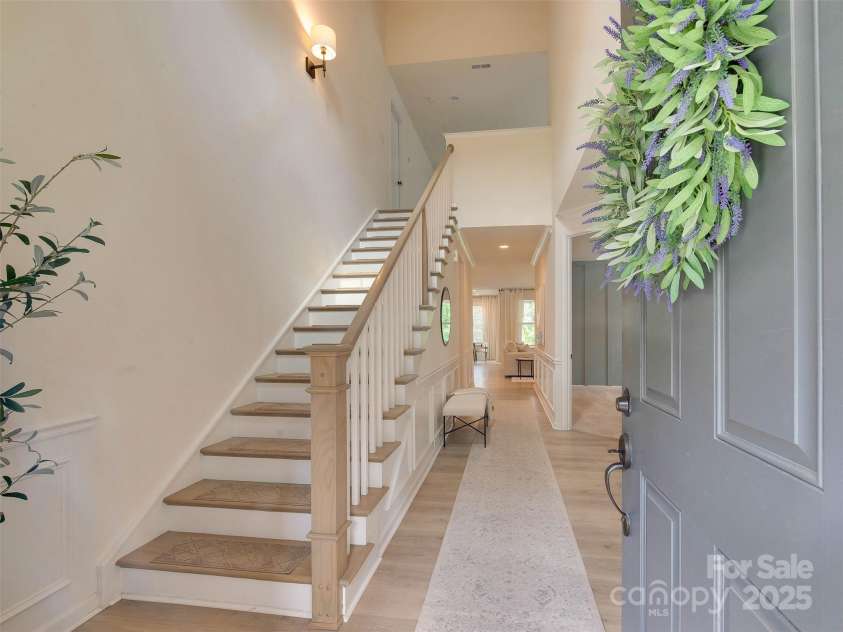 16108 Langston Drive, Charlotte, NC 28278.  MLS# CAR4273145, YatesRealty ID 25120. 
