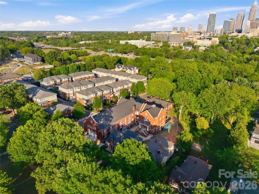 201 Grandin Road, Charlotte, NC 28208.  MLS# CAR4374325, YatesRealty ID 25121. 
